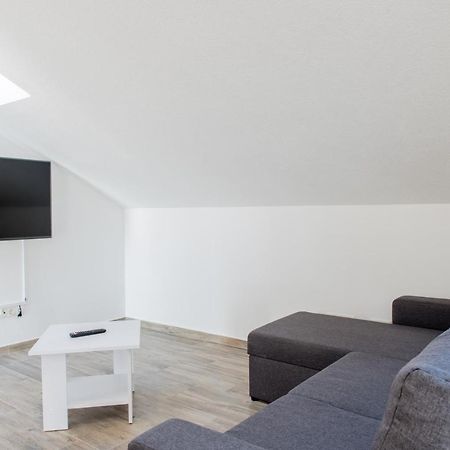 Apartments Zilic Kaštel Stari المظهر الخارجي الصورة