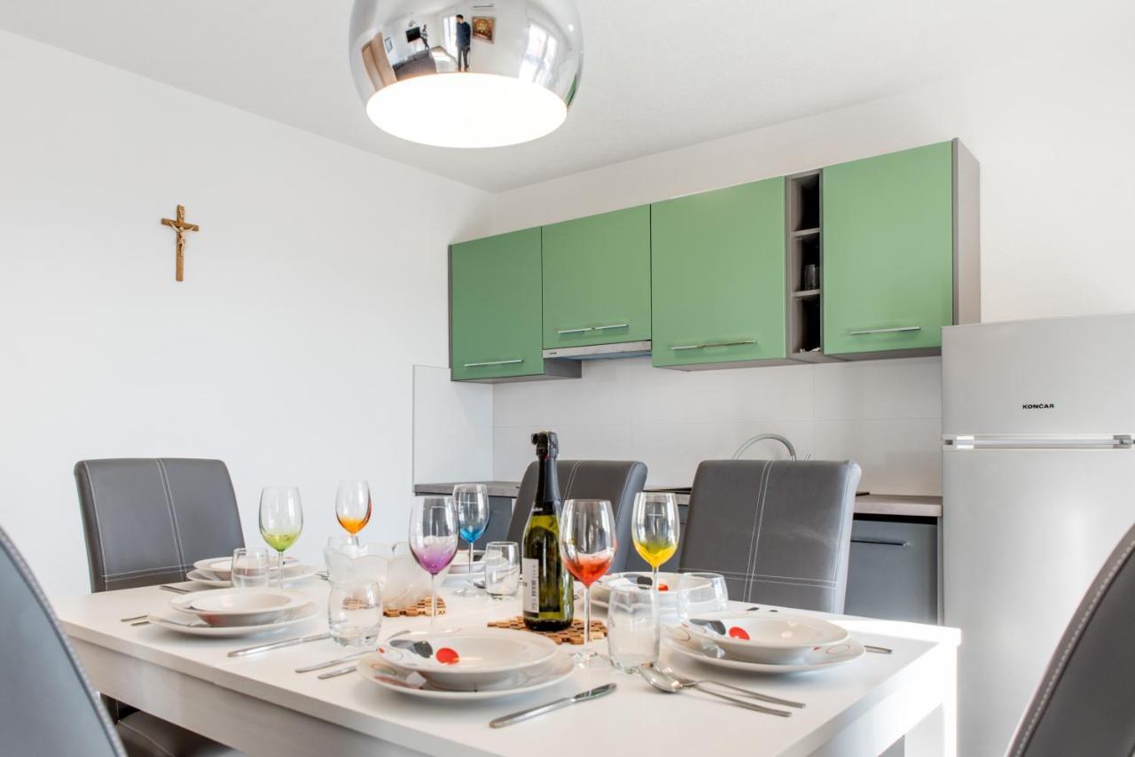 Apartments Zilic Kaštel Stari المظهر الخارجي الصورة