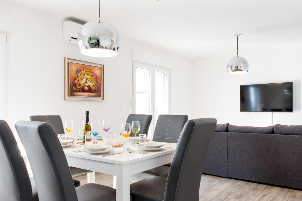 Apartments Zilic Kaštel Stari المظهر الخارجي الصورة